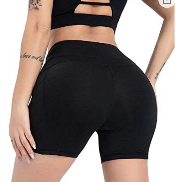 ❌SOLD❌Black biker shorts (shorter length) - Picture 2 of 6